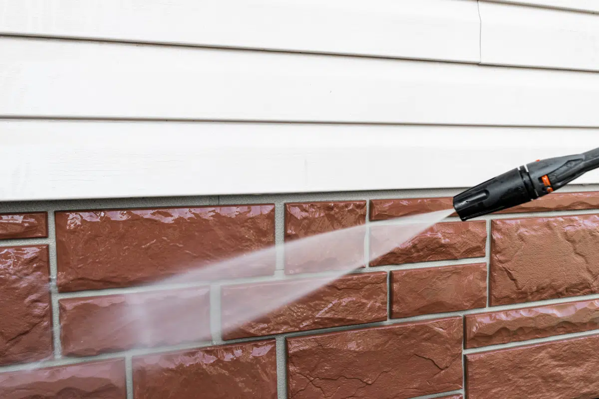pressure washing lakeland fl jobsite